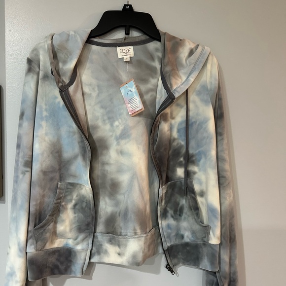 Pink Rose Tie-Dye Bomber Hoodie - Picture 2 of 8